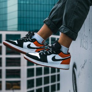 Chunky sneaker nhiều màu cho streetwear